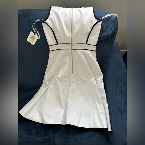 NWT Calvin Klein Dress - Picture 2 of 5